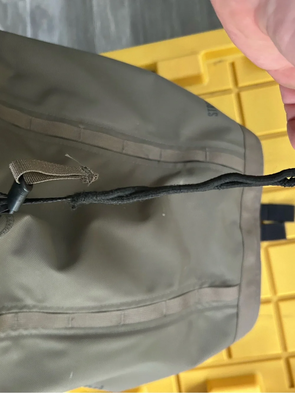 Black Diamond Street Creek 20L Backpack in Taupe